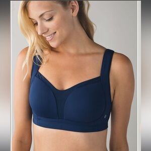 Lululemon Ta Ta Tamer Sports Bra Navy